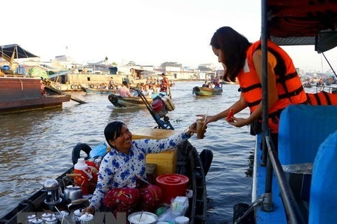Delta del Mekong de Vietnam apunta promover el turismo local