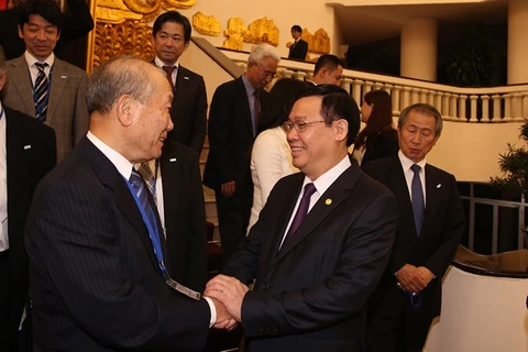 Vietnam y Japón impulsan cooperación en desarrollo económico 