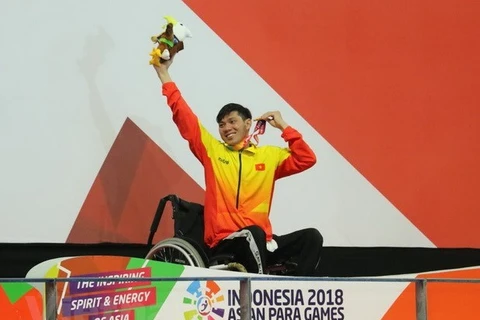 Nadador vietnamita bate récord en Juegos Paralímpicos de Asia