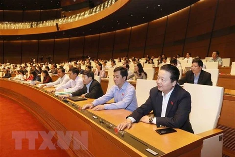 Parlamento de Vietnam aprueba resoluciones sobre inversión pública y CPTPP