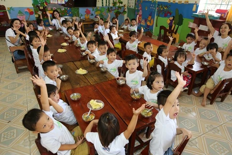Vietnam despliega proyecto para que más niños accedan al jardín de infancia