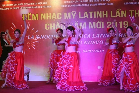 Velada de música latinoamericana en Hanoi conmemora triunfo de Revolución Cubana 