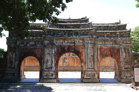 Finalizan restauración del Palacio de Phung Tien en antigua ciudad vietnamita de Hue