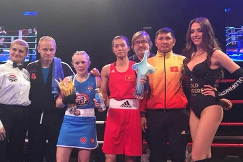 Boxeadora vietnamita gana el campeonato del torneo de boxeo de estrellas europeo – asiáticas