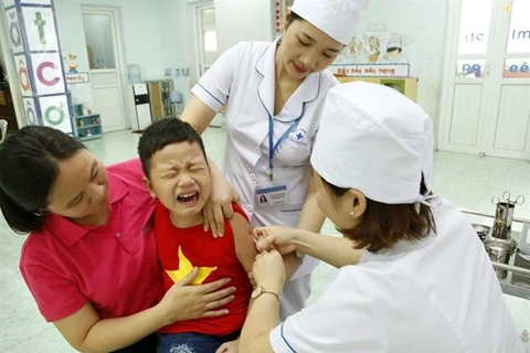 Advierte Ministerio de Salud de Vietnam sobre enfermedades de primavera