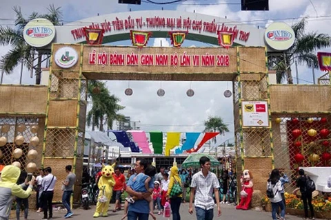 Celebrarán en región sureña de Vietnam festival de pasteles tradicionales 