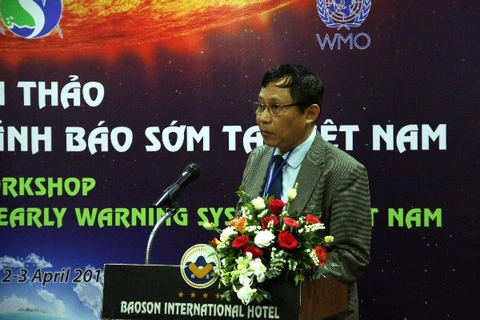 Evalúan expertos internacionales sistema de alerta temprana ante desastres naturales en Vietnam 