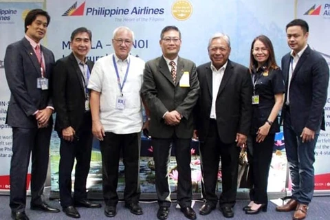 Vuelos directos entre Manila y Hanoi impulsarán cooperación en turismo y cultura