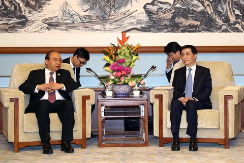 Vietnam concede importancia al desarrollo de nexos con China, confirma su primer ministro