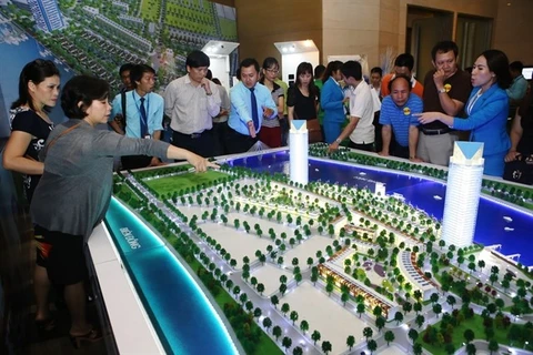 Pronostican estancamiento del mercado inmobiliario vietnamita este año