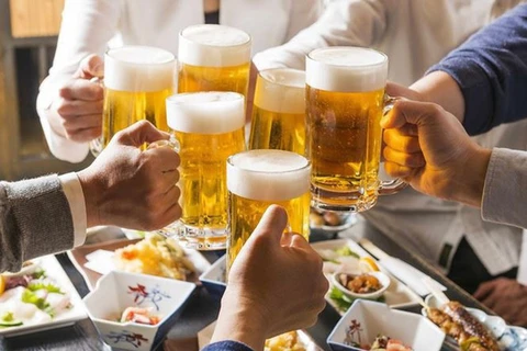 Vaticinan que consumo de cerveza en Vietnam ascenderá a casi ocho mil millones de dólares en 2019