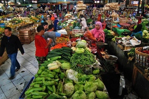 Reportan en Indonesia ligero aumento de la inflación en mayo