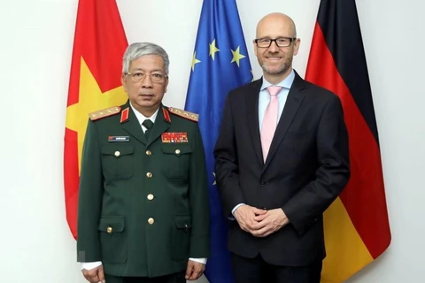 Promueven Vietnam y Alemania cooperación en defensa 