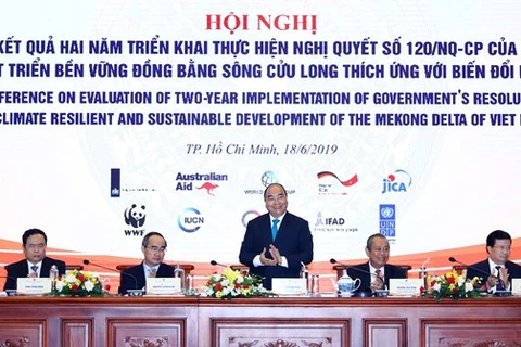 Premier vietnamita insta a adaptar al cambio climático en Delta del Mekong 