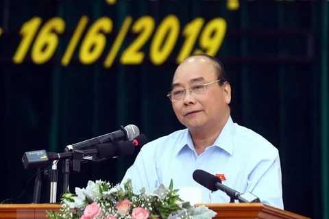 Pide primer ministro vietnamita aumentar la prevención contra la corrupción