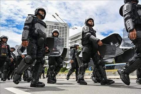 Movilizan en Indonesia 47 mil policías ante el anuncio del resultado de apelación electoral