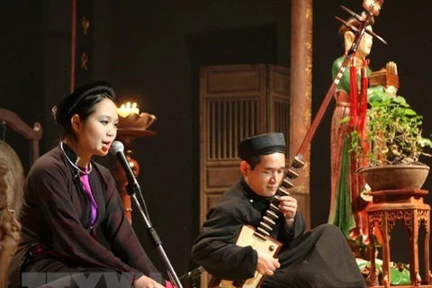 Vigorizan valores culturales de canto ceremonial de Vietnam 