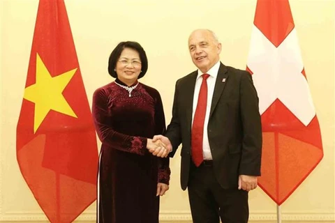 Sostiene subjefa del Estado de Vietnam encuentro con presidente suizo