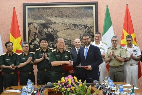 Proyectan Vietnam e Italia fortalecer nexos en defensa 