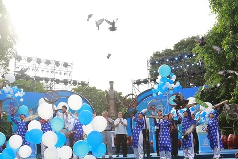 Hanoi celebra XX aniversario de reconocimiento como Ciudad por la paz