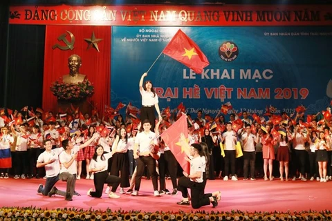 Inauguran el Campamento de Verano de Vietnam 2019 