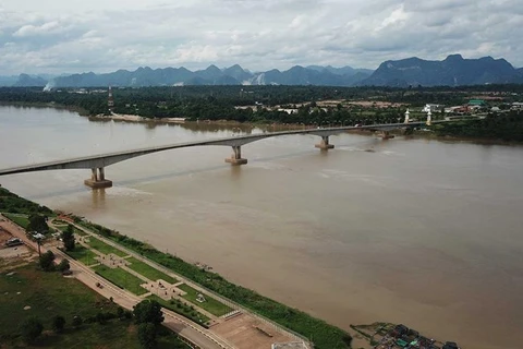 Reportan en Tailandia nivel más bajo de las aguas del río Mekong en 10 años