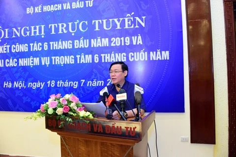 Exhortan al Ministerio de Planificación e Inversión de Vietnam a ser pionero en la reforma económica