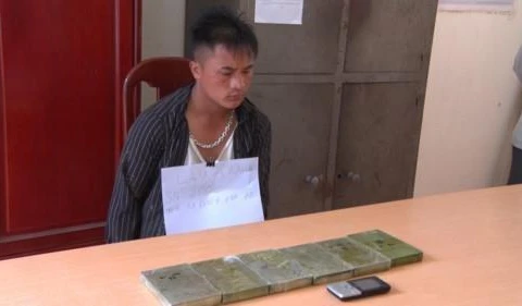 Arrestan en Vietnam a traficantes de heroína proveniente de Laos