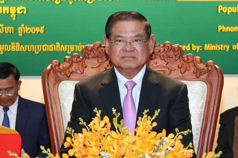 Indica censo en Camboya que se ralentiza crecimiento poblacional del país