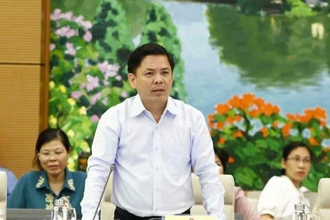 Reitera ministro de Transporte importancia de la construcción de autopista Norte-Sur de Vietnam