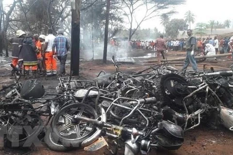 Expresa Vietnam solidaridad con Tanzania tras explosión mortal de camión cisterna
