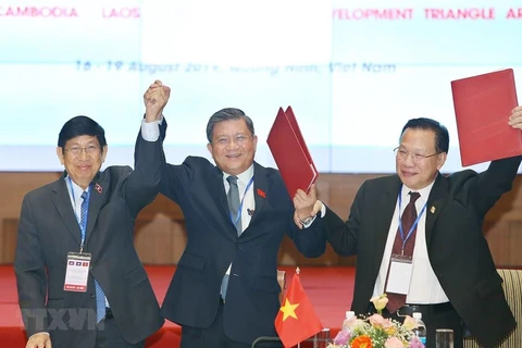 Acuerdan Vietnam, Laos y Camboya cooperación en Triángulo de Desarrollo