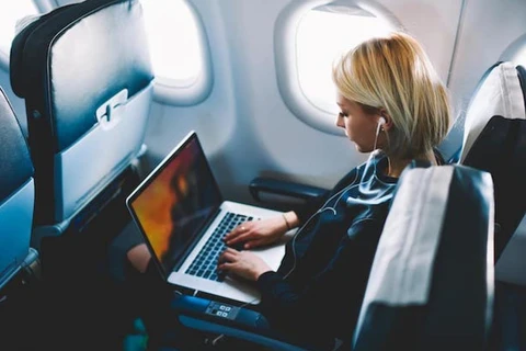 Prohíbe Singapur viajar con Macbook Pro 15 pulgadas en sus aviones 