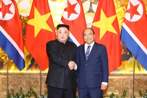 Líder norcoreano Kim Jong-un aspira a consolidar relaciones con Vietnam