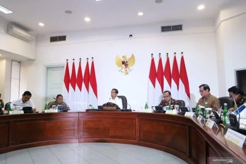 Ordena presidente indonesio acelerar hoja de ruta de la Industria 4.0