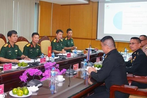 Estrecha Vietnam cooperación internacional en misiones del mantenimiento de la paz 