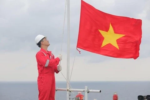 Desarrollan proyectos de petróleo y gas en región central de Vietnam según lo planeado 