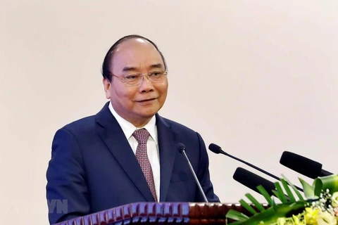 Resalta premier vietnamita contribuciones de militares jóvenes 