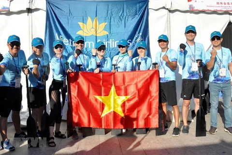 Participa Vietnam Airlines en Carrera internacional de Botes de Dragón Shanghái