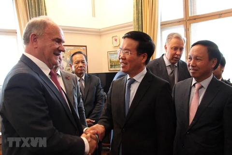 Profundizan colaboración los partidos de Vietnam y Rusia 