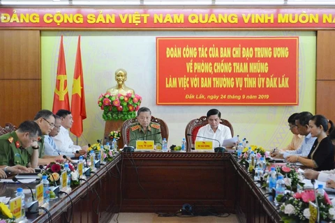 Aplauden en Vietnam determinación del Partido Comunista de controlar poder de funcionarios