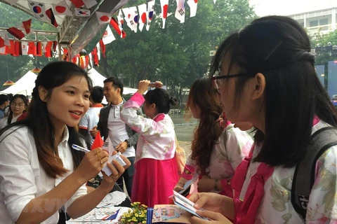 Aumenta número de estudiantes vietnamitas en Corea del Sur