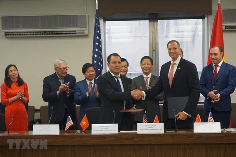 Establecen Vietnam y Estados Unidos asociación de cooperación integral en energía
