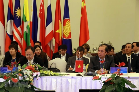 Reúnen altos funcionarios de ASEAN y China para implementación del DOC