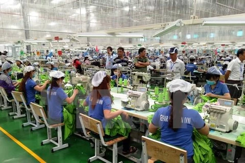 Vietnam avanza en la garantía de derechos de las trabajadoras
