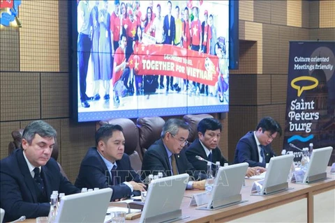 Estudian empresas vietnamitas potencialidades de cooperación turística con Rusia