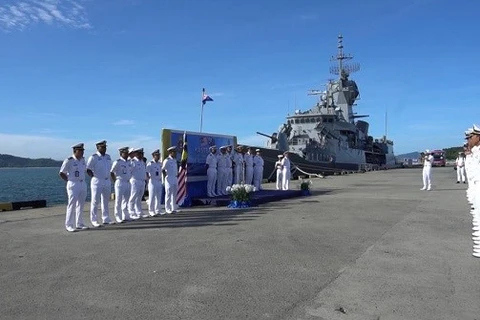 Realizan Malasia y Australia maniobras navales conjuntas