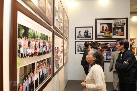 Exposición fotográfica sobre Rusia en Vietnam busca destacar lazos bilaterales