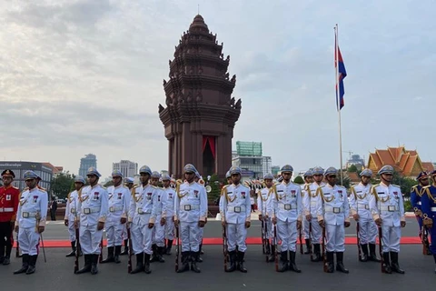 Celebra Camboya el 66 aniversario de su Día Nacional