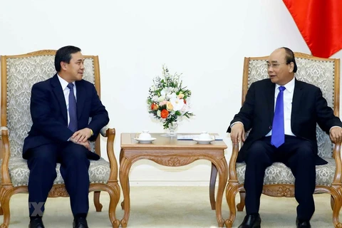 Recibe primer ministro vietnamita a nuevo embajador laosiano